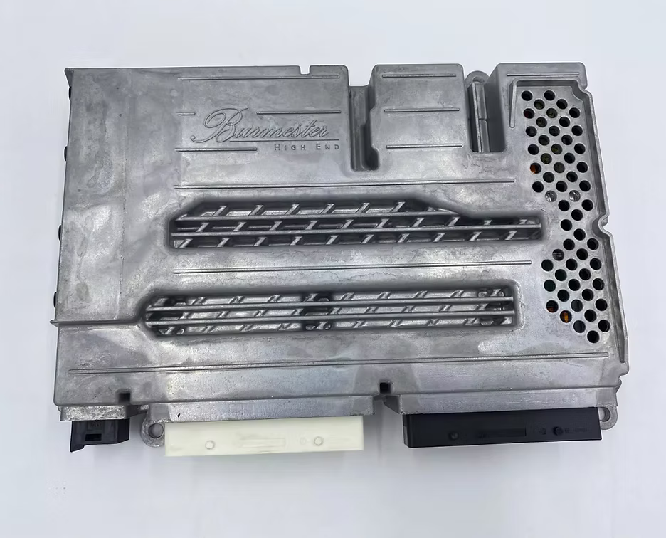 Mercedes-Benz CONTROL UNIT – Sound System (A0009009817)