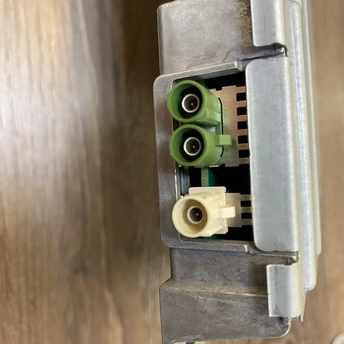 MERCEDES-BENZ GLE GLS CLUSTER CONTROL OEM A1679006023  (20 - 23)