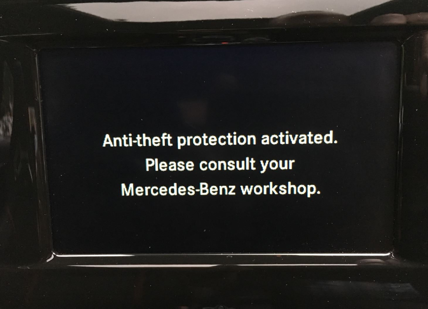 Command Anti Theft Service